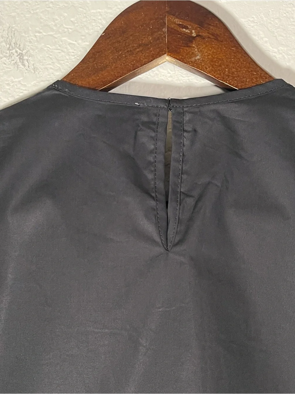 Tuckernuck HYACINTH HOUSE Black Keyhole Birdie Blouse Size XXS NEW